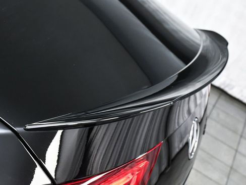 Used 2023 Mercedes-Benz CLA 35 AMG 4MATIC w/ AMG Aerodynamic Package image 86