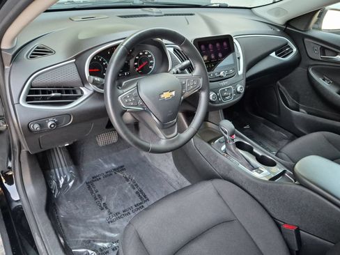 Used 2024 Chevrolet Malibu RS FWD image 12