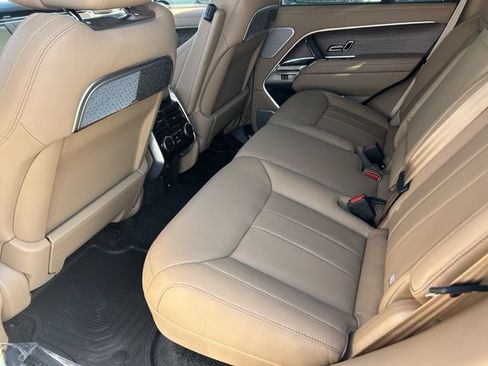 New 2026 Land Rover Range Rover Autobiography AWD/4WD image 16