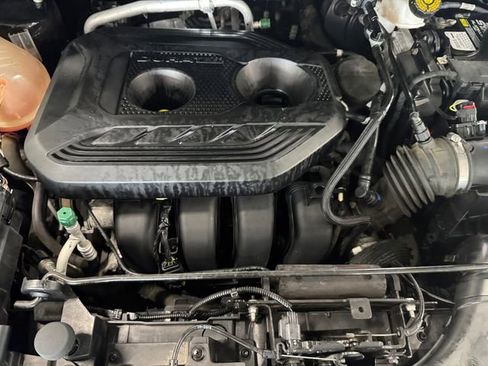 Used 2020 Ford EcoSport S AWD/4WD image 6