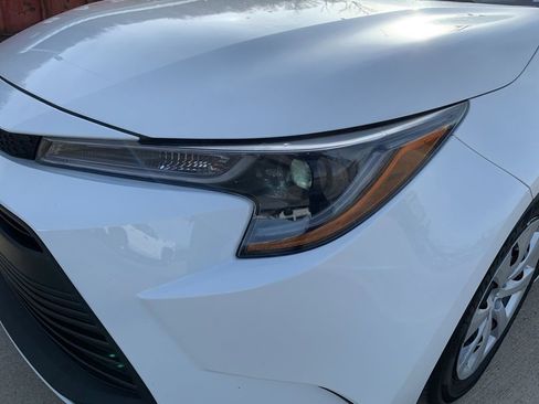 Used 2024 Toyota Corolla LE image 29