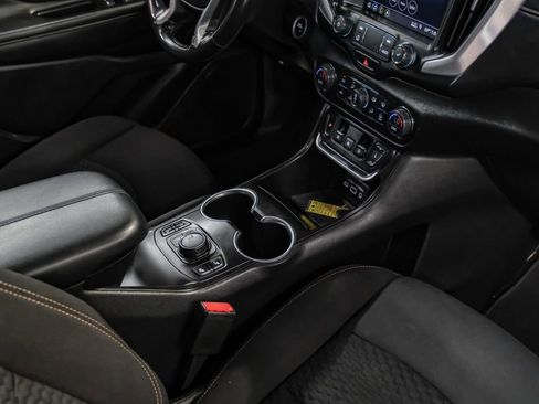 Used 2020 GMC Terrain SLE w/ Driver Convenience Package FWD image 23