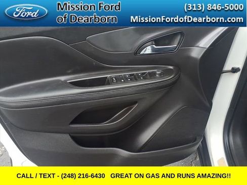 Used 2020 Buick Encore Preferred image 11