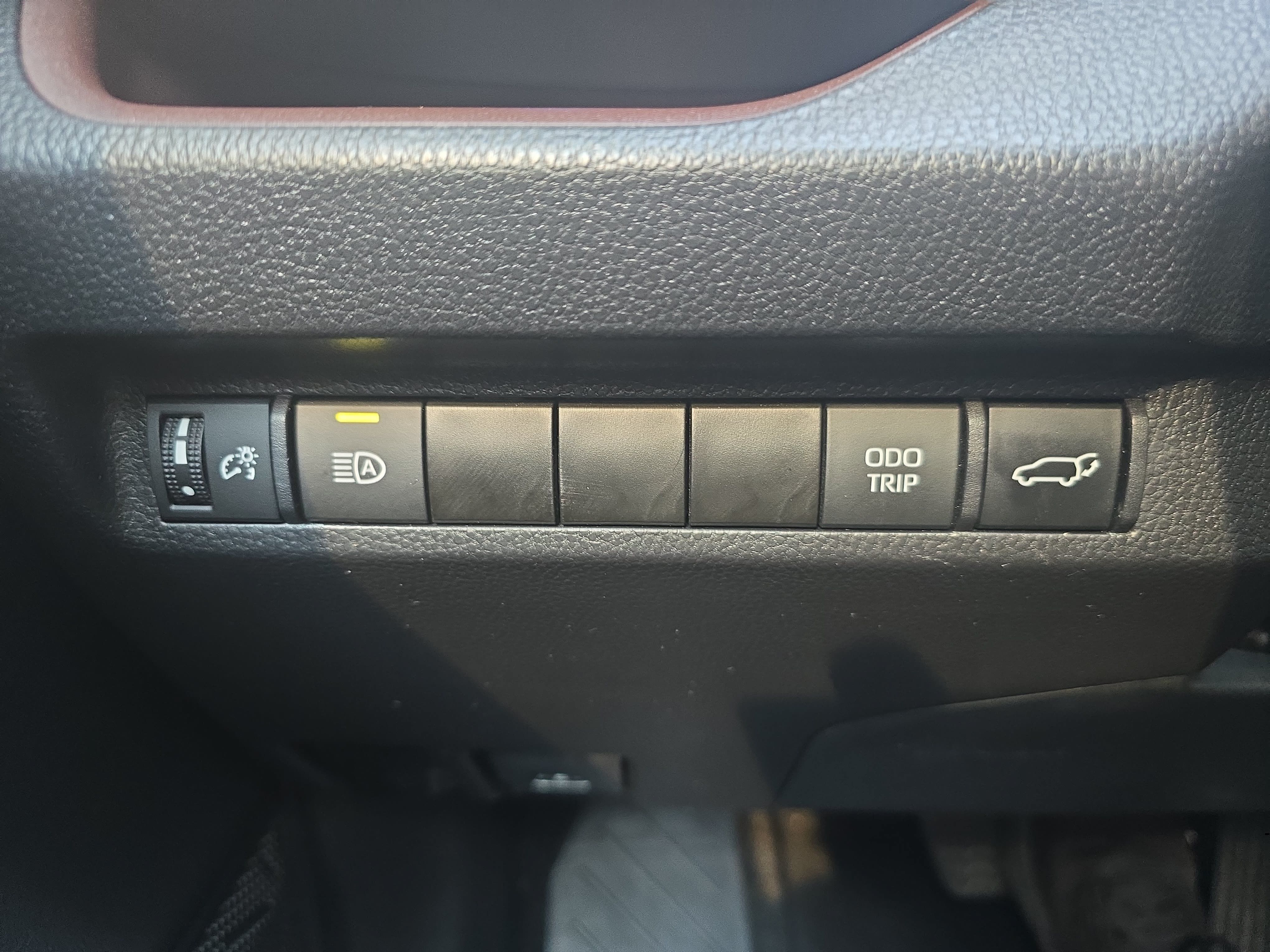 Used 2023 Toyota RAV4 Limited FWD image 26