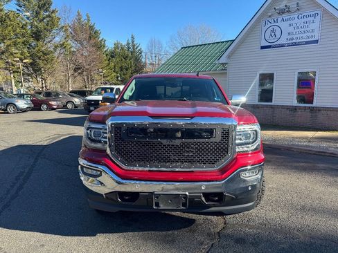 Used 2018 GMC Sierra 1500 SLT image 2