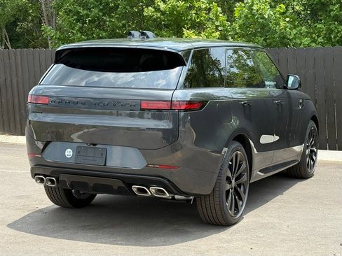 New 2025 Land Rover Range Rover Sport Dynamic SE image 6