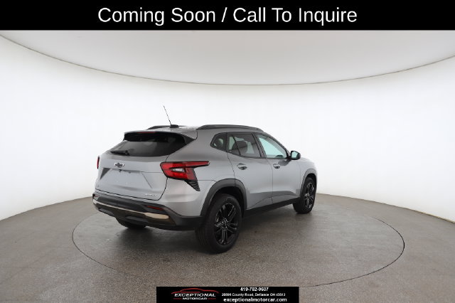 Used 2025 Chevrolet Trax ACTIV w/ Driver Confidence Package FWD image 18