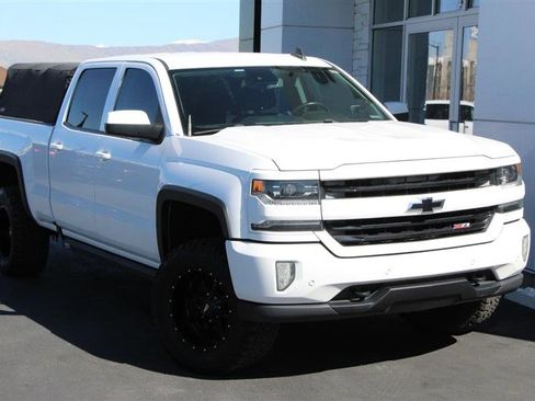 Used 2017 Chevrolet Silverado 1500 LTZ Z71 w/ LTZ Plus Package AWD/4WD image 2