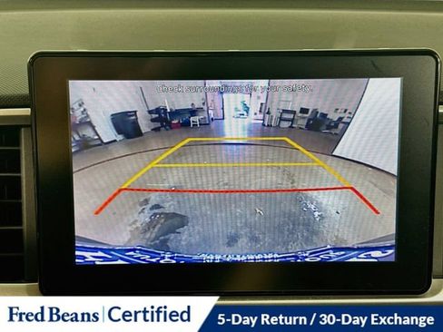 Used 2022 Hyundai Venue SE FWD image 25