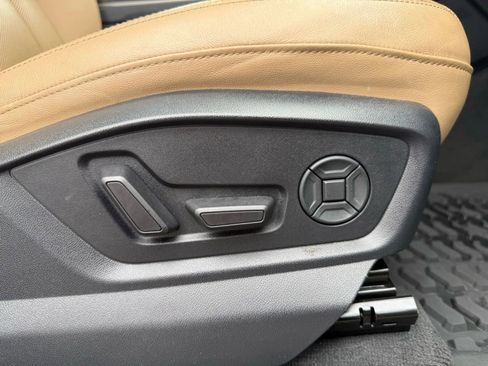Used 2020 Audi Q7 3.0T Premium Plus w/ Premium Plus Package image 25