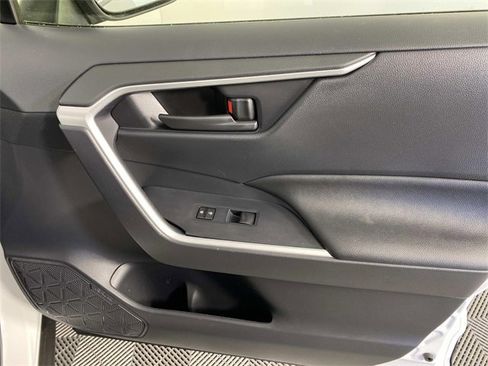 Used 2024 Toyota RAV4 LE image 23