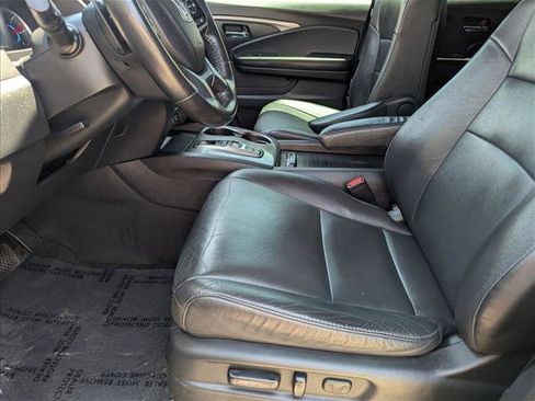 Used 2022 Honda Pilot Special Edition image 16