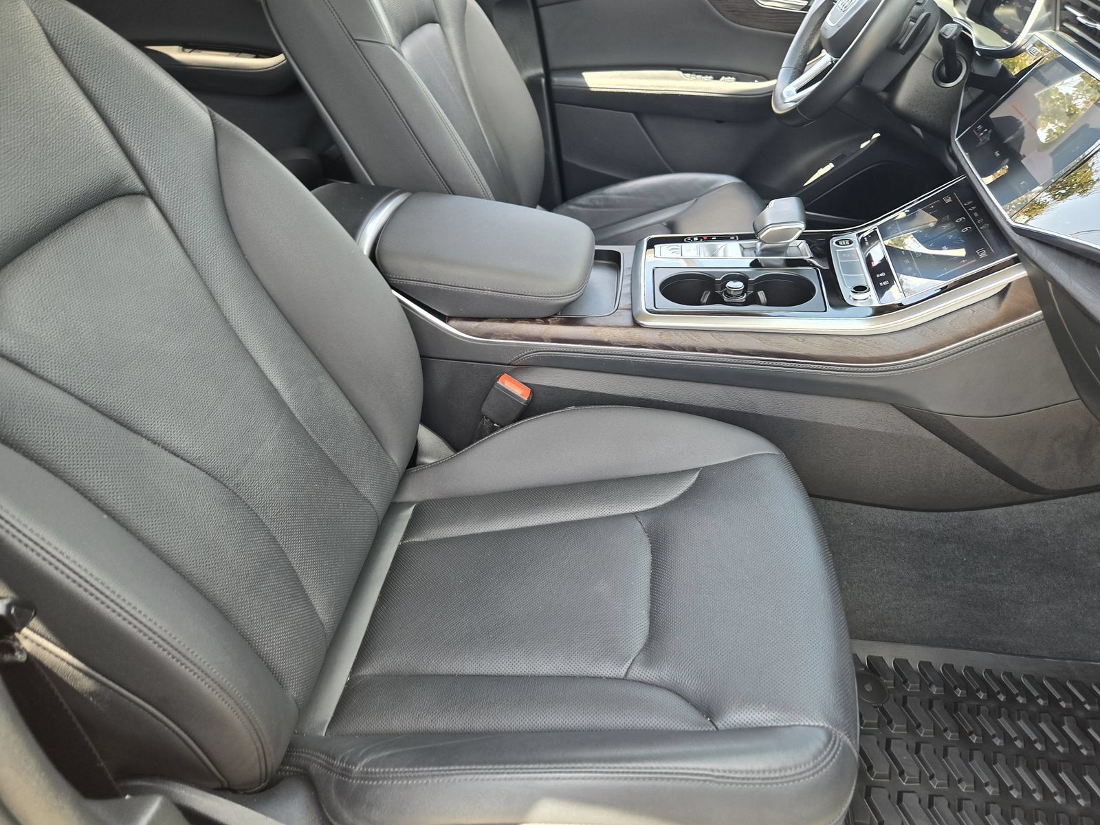 Used 2022 Audi Q7 3.0T Prestige AWD/4WD image 17