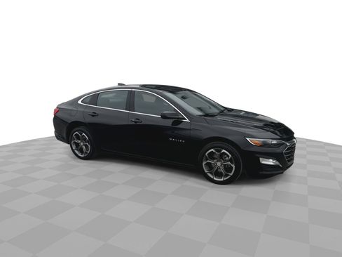 Certified 2024 Chevrolet Malibu LT image 2