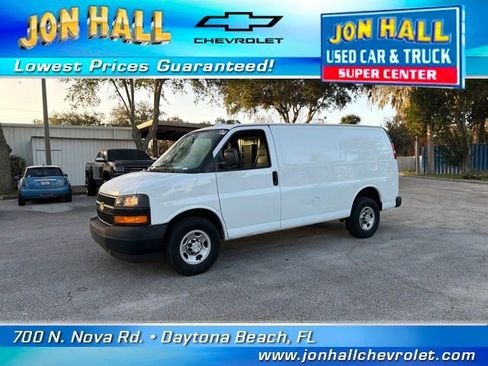 Used 2019 Chevrolet Express 2500 w/ Communications Package image 3