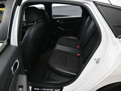 Used 2023 Honda Civic Sport image 29