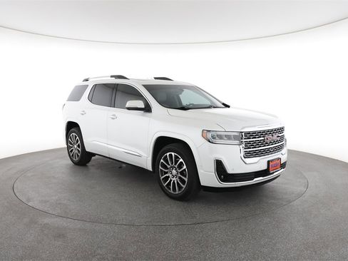 Used 2022 GMC Acadia Denali w/ Denali Ultimate Package image 2