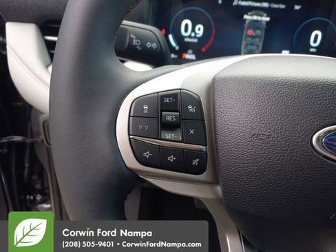 New 2025 Ford Explorer Active w/ Active Comfort Package image 17