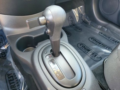Used 2018 Nissan Versa S Plus FWD image 29