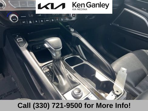 Certified 2024 Kia Telluride S w/ S Sunroof Package AWD/4WD image 35