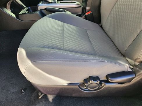 Used 2021 Toyota Tacoma SR5 w/ SR5 Appearance Package (SM) image 24