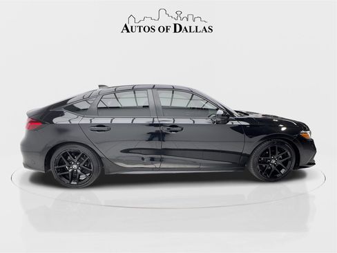 Used 2023 Honda Civic Sport image 9