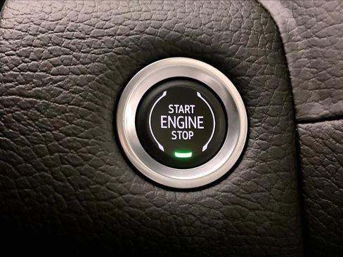 Certified 2022 GMC Yukon Denali AWD/4WD image 34