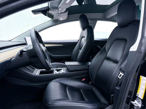 Used 2022 Tesla Model 3 Long Range image 16