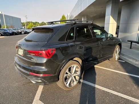 Used 2021 Audi Q3 2.0T Premium w/ Convenience Package AWD/4WD image 3