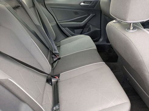 Used 2025 Volkswagen Jetta Sport FWD image 29