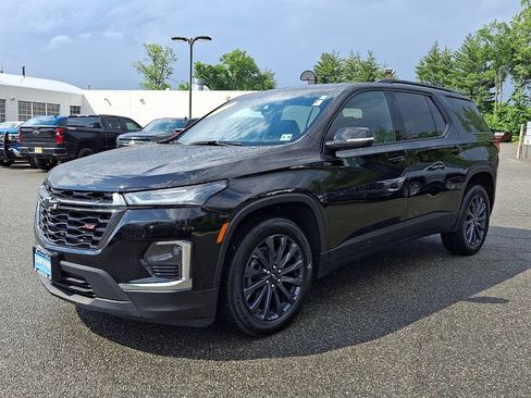 Certified 2023 Chevrolet Traverse RS AWD/4WD image 3
