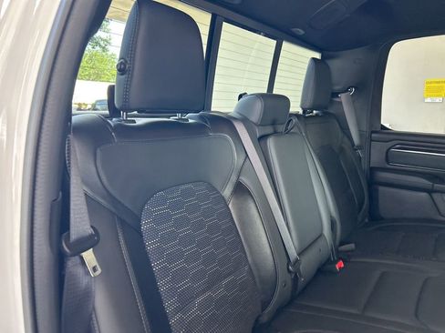 Used 2023 RAM 1500 Big Horn AWD/4WD image 29