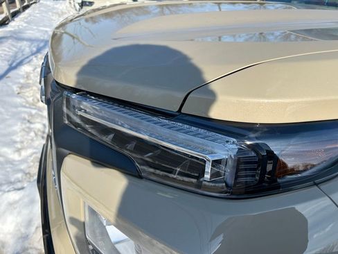 Used 2023 GMC Canyon AT4X image 30