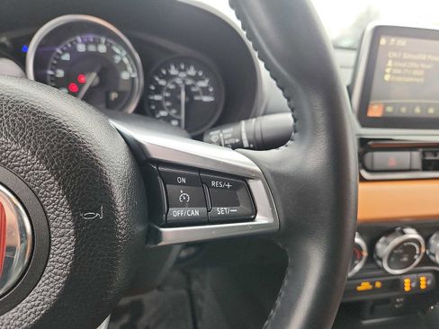 Used 2019 FIAT 124 Spider Lusso w/ Convenience Group image 20