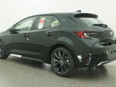 New 2026 Toyota Corolla XSE image 3