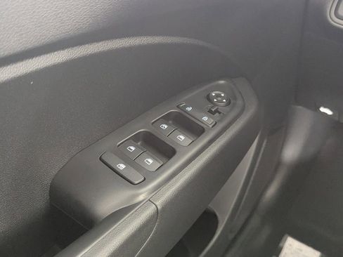 New 2026 Hyundai Venue SEL FWD image 15