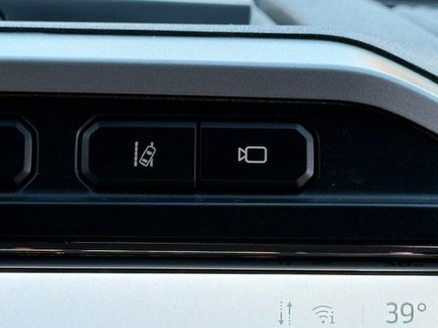 Certified 2022 Ford F250 Lariat w/ Lariat Ultimate Package image 21