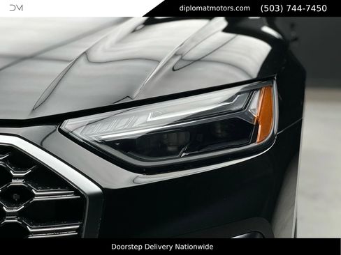 Used 2022 Audi SQ5 Premium Plus w/ Premium Plus Package image 17