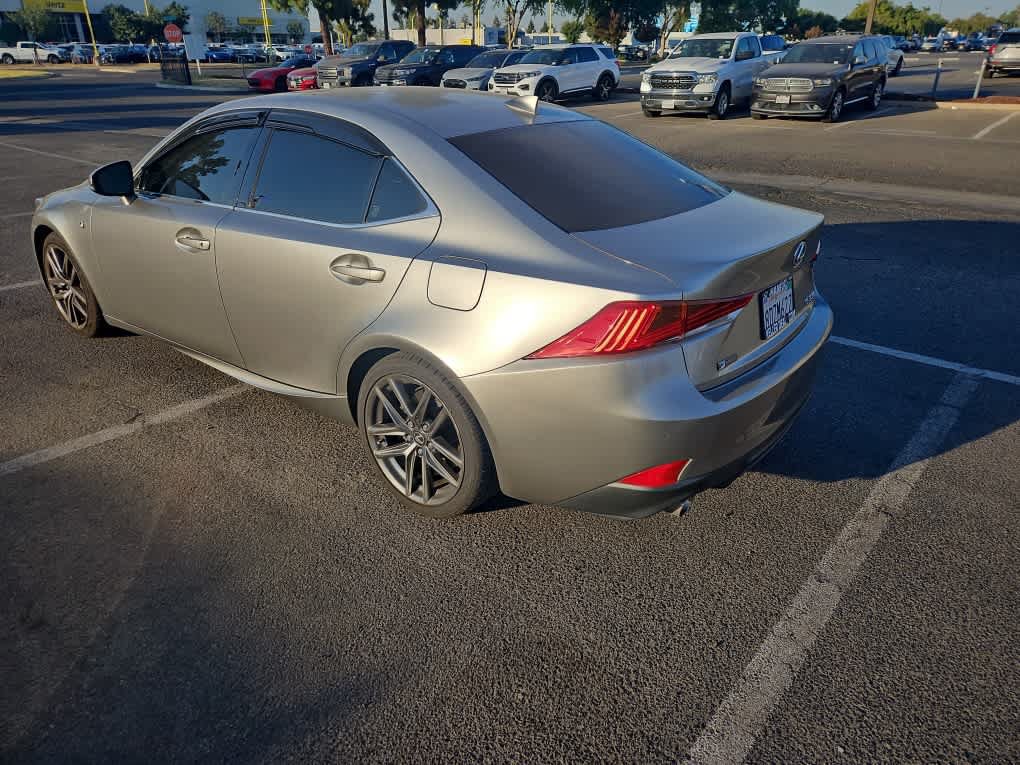 Used 2018 Lexus IS 350 F Sport RWD image 5