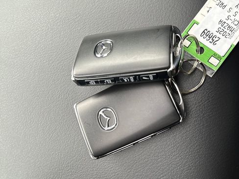 New 2025 MAZDA CX-5 AWD 2.5 S w/ Premium Plus Pkg image 29