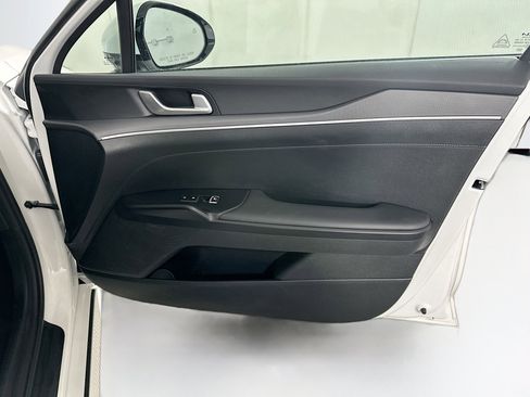 Used 2025 Kia K5 LXS image 30