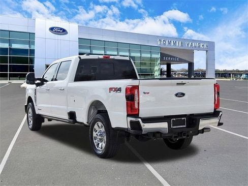 Used 2024 Ford F350 Lariat w/ Lariat Ultimate Package image 2