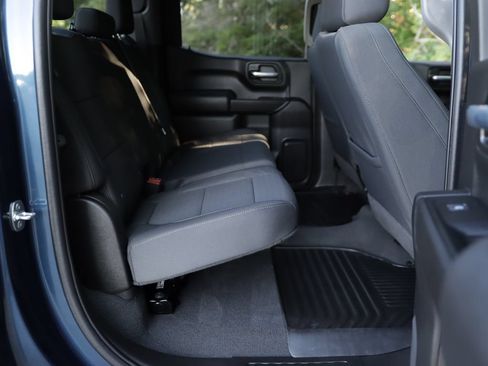 Used 2022 Chevrolet Silverado 1500 Custom w/ LPO, Dark Essentials Package AWD/4WD image 26