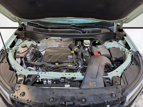 Used 2025 Chevrolet Trax ACTIV FWD image 29