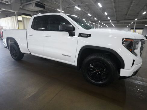 Used 2025 GMC Sierra 1500 Elevation AWD/4WD image 35