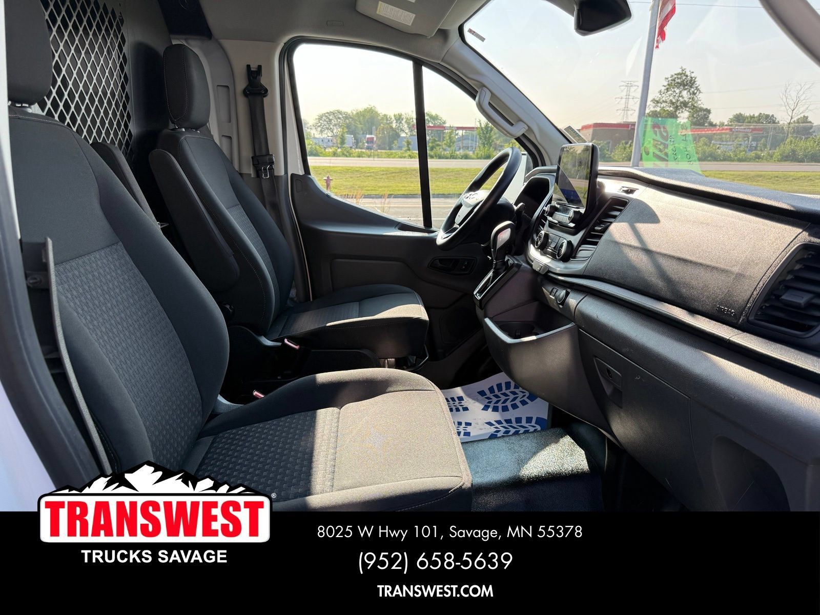 Used 2020 Ford Transit 150 Low Roof RWD image 7