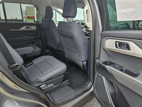 New 2026 Ford Explorer Active AWD/4WD image 23