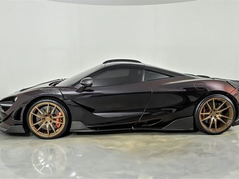 Used 2018 McLaren 720S RWD image 12