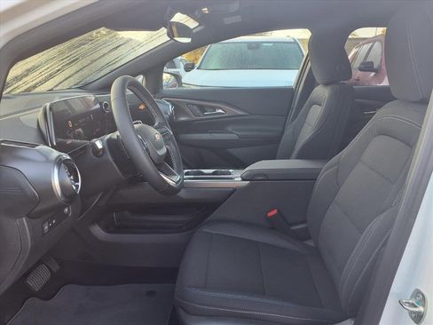 New 2026 Chevrolet Equinox EV LT image 14