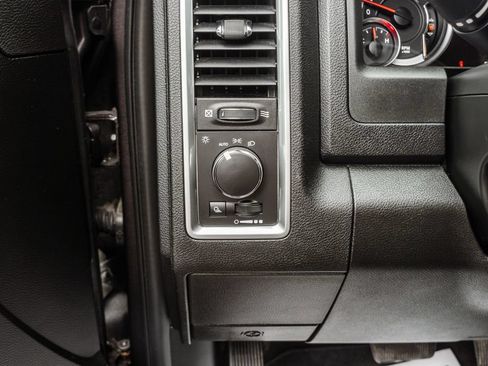 Used 2021 RAM 1500 Warlock AWD/4WD image 17